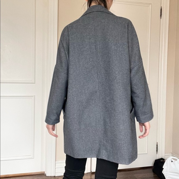 Grey Vintage Coat from A. K. De Paris - Picture 6 of 12